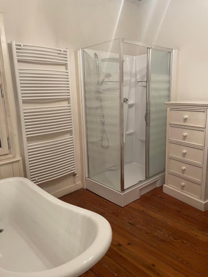 Chez Louise Panzió Albi Kültér fotó