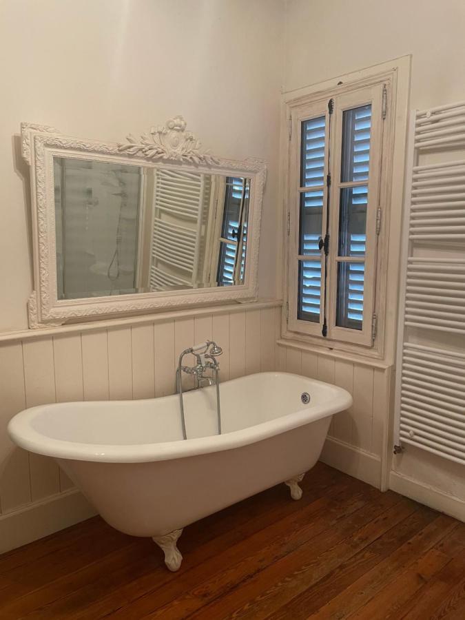 Chez Louise Panzió Albi Kültér fotó